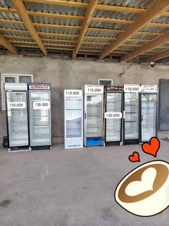 Продам витринный холодильники домашние холодильники с доставкой по городу