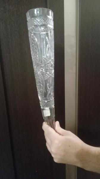 Бокал хрустальный в виде рога