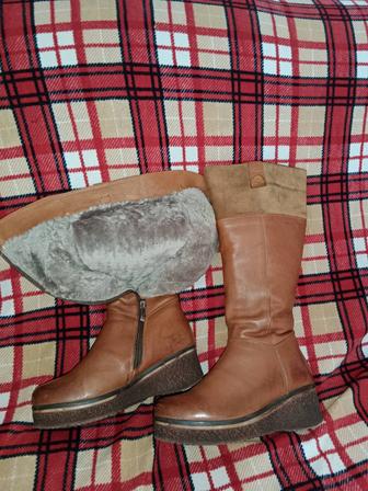 Продам зимние сапоги
