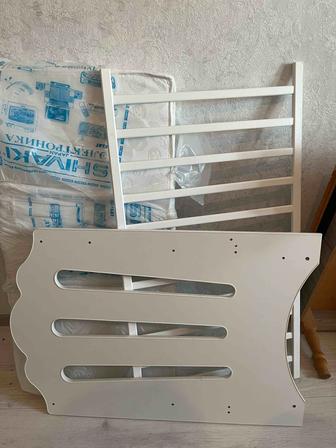 Продается детский кроват манеж