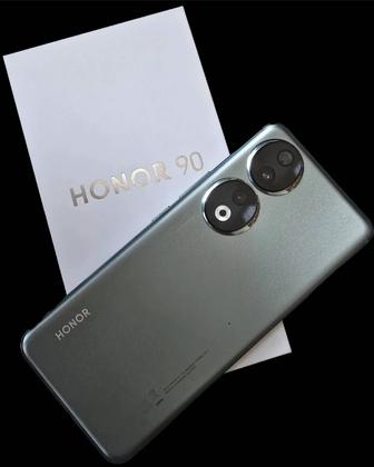 Honor 90 green 12/512gb