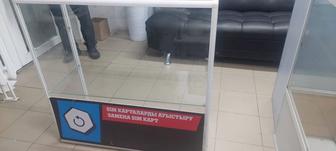 Продам витрину