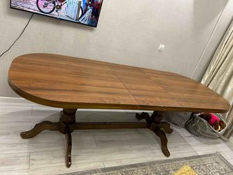 Стол для гостиной