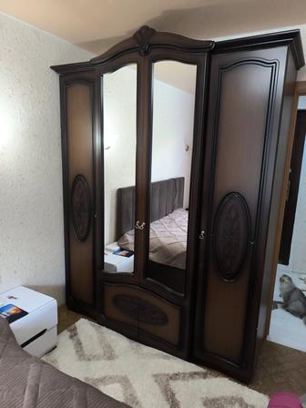 Продам шифоньер
