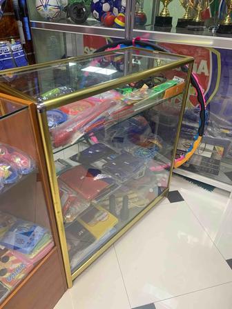 Витрина для магазина