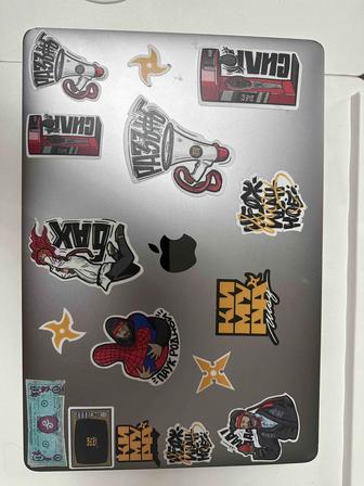 MacBook Pro 15 i7 16GB 250SSD 2018