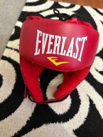 Шлем для бокса, кимоно, борцовки