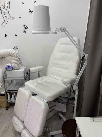 Кресло педикюрное