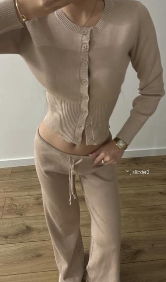 Продам двойку бежевую