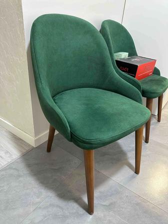 Продам мягкие стулья