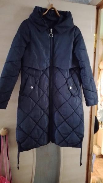 Продаю женскую куртку