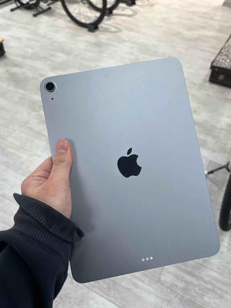 IPad Air 2024 and Apple Pencil USB-C