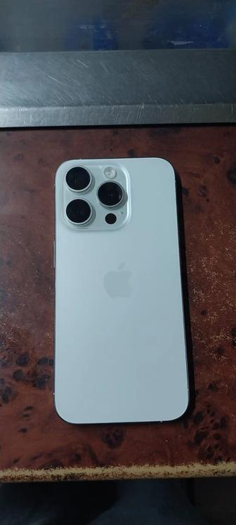 iPhone 15 Pro 256 ГБ Состояние отличное