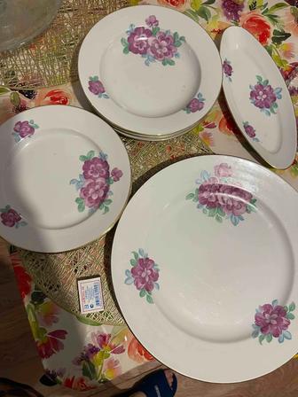 Продам посуду в хорошем состоянии (тарелки, чашки, бокалы и т.д.)