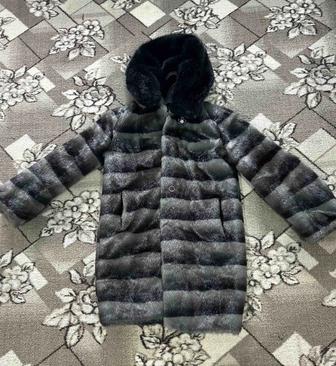 Продам шикарную шубу из эко-меха
