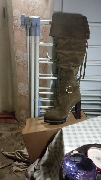 Продам не дорого, обувь женскую элитную,всё натуральное