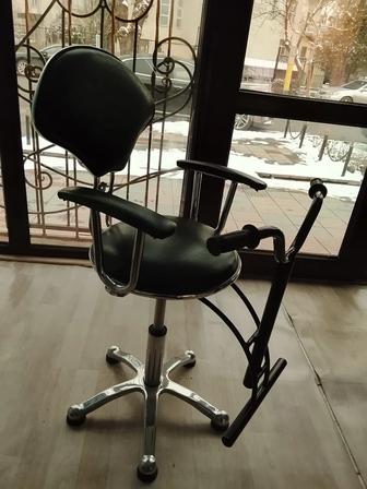 Кресла для парикмахера