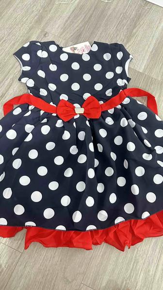 Платье в горошек