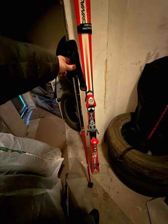 Продам лыжи