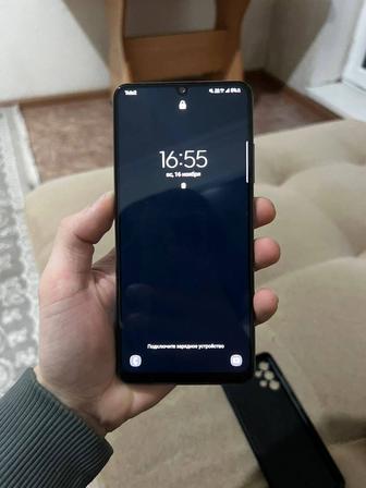 Продам телефон