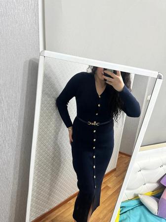 Стильное платье трикотаж новое