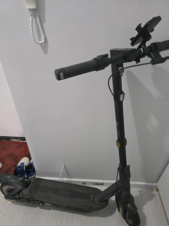 Продаю Ninebot MAX G2