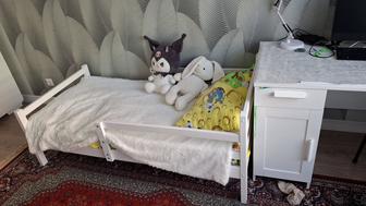 Детская кровать 160х80 см. 2 шт.