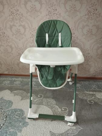 Продам стульчик для кормления iLovi Frutti