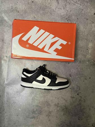 Кросовки Nike