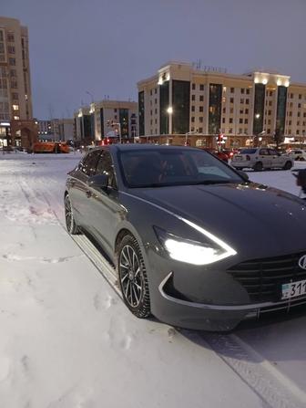 Аренда авто с водителем комфорт и надежность в каждой поездке