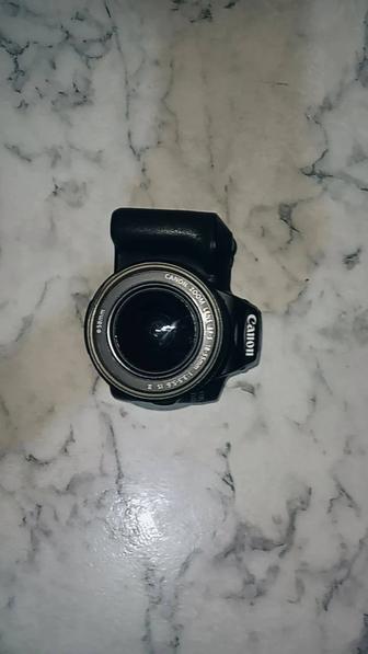 Продам новый Canon EOS 250D с подарками