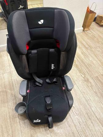 Детское автокресло продается