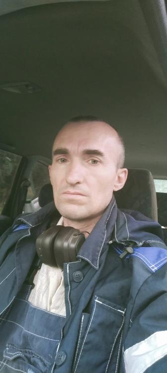 Сборка и разборка мебели любой сложности.Мебельщик.Сборка установка кухни