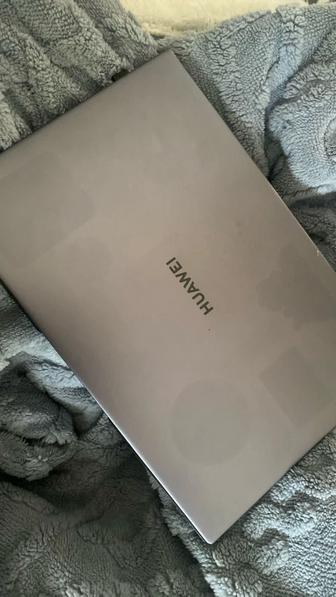 Huawei matebook