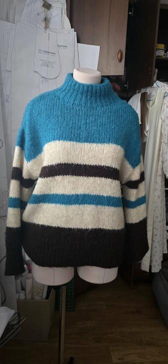 Продам джемпер ZARA