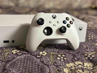Продам игровую приставку, Xbox Series S
