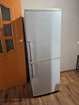 Продаю холодильник lg