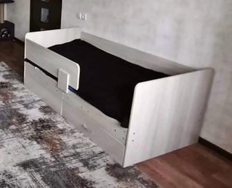 Продам кровать