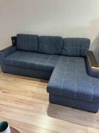 ПРОДАМ ДИВАН