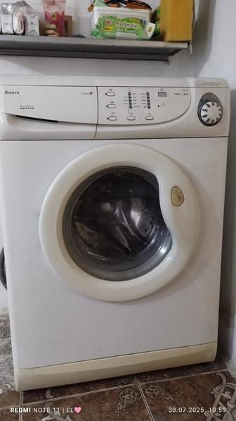 Продам стиральную машину