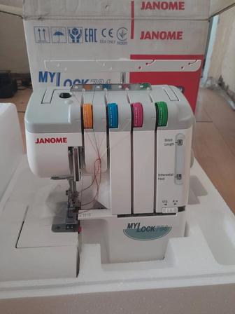 Продам новый оверлок Janome 784
