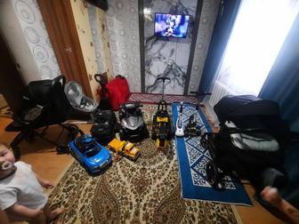 Детские игрушки,толокар