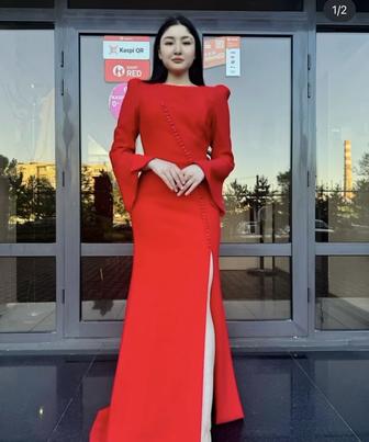 Красное платье Gizia