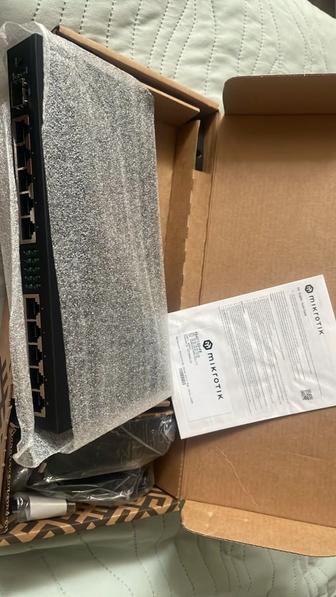 Маршрутизатор MikroTik RB4011iGS-RM