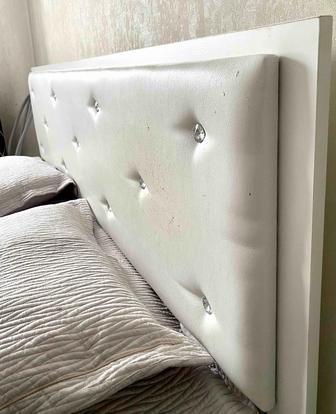 Продам срочно кровать2х спальную