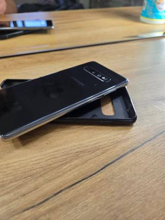 Samsung galaxy S10 plus