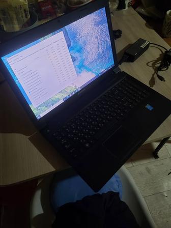 Ноутбук Lenovo b590