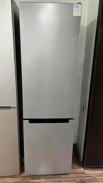 Продам холодильник в отличном состоянии