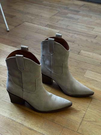 Казаки женские