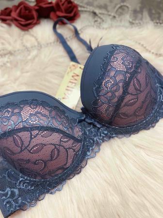 Бюстгальтер